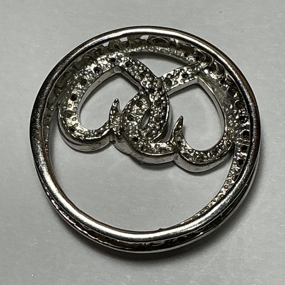 Sterling Silver Genuine Diamonds 💎 Pendant. 1 inch diameter - Picture 5 of 8